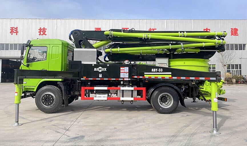 High-Pressure Concrete Pump Truck for Sale: The Secret to Pouring Concrete in Megatowers